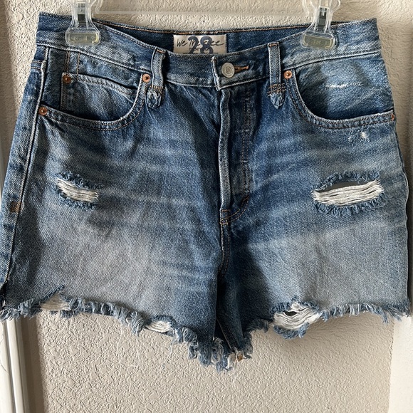 FP Free People Denim Shorts Distressed We The Free 28 Cotton Button Fly Medium - Picture 4 of 8